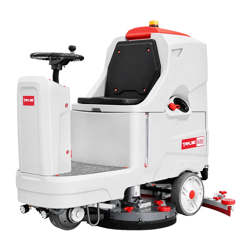 益阳坦洁驾驶式洗地机M8